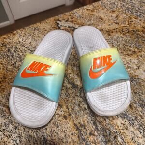 Nike Slide Sandals Size 8 US Model 18919-121